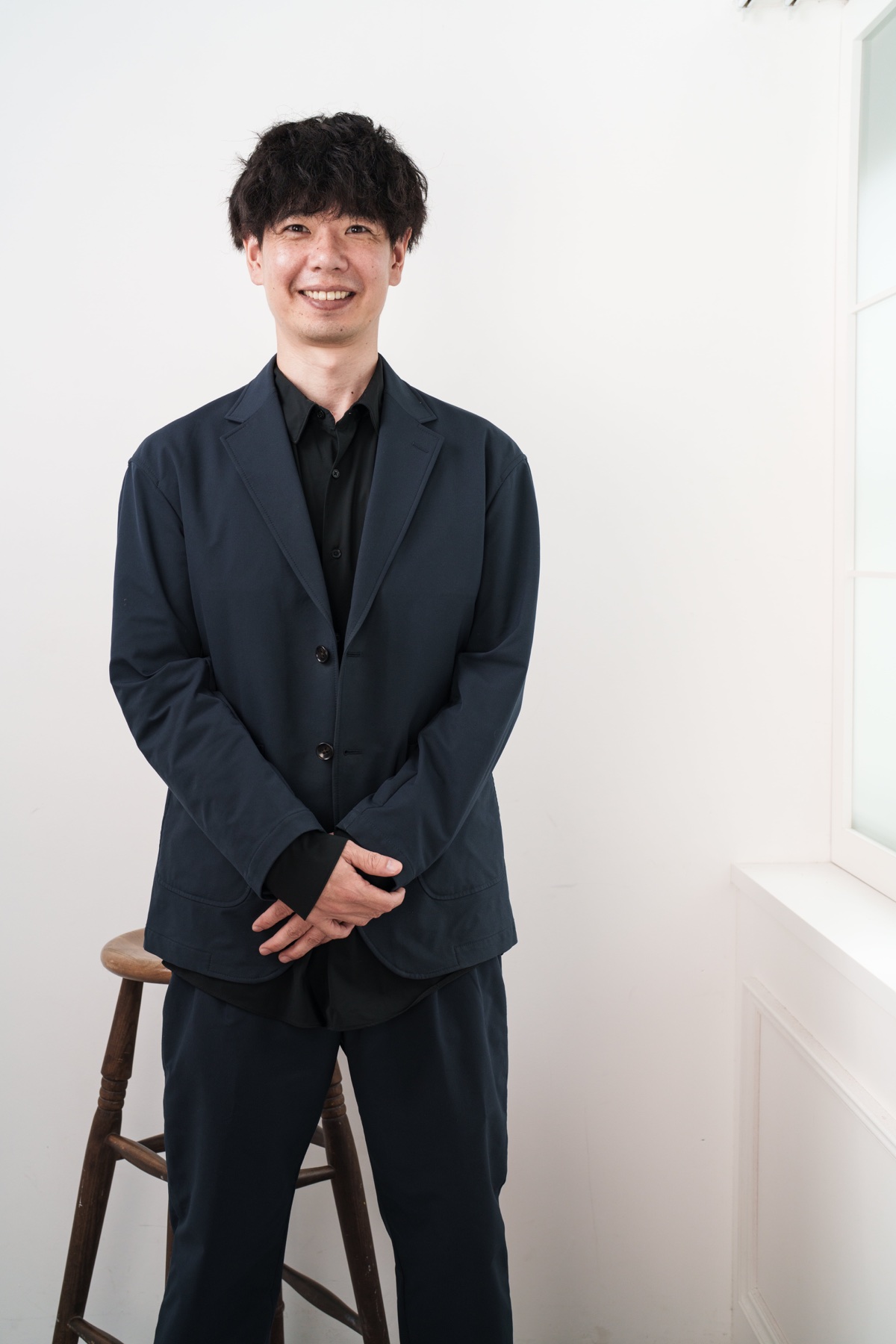 ONREAL運営者 尾崎諒の正面ポートレート